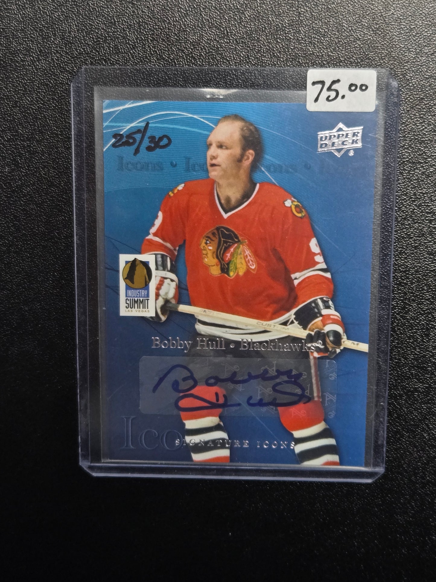 2013 Upper Deck Industry Summit Icons Auto 25/30 Bobby Hull #LV-BH Auto